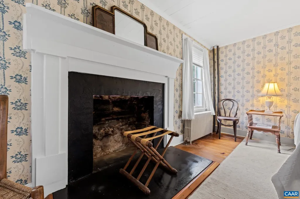 1128 Beaverdam Road Keswick VA 22947