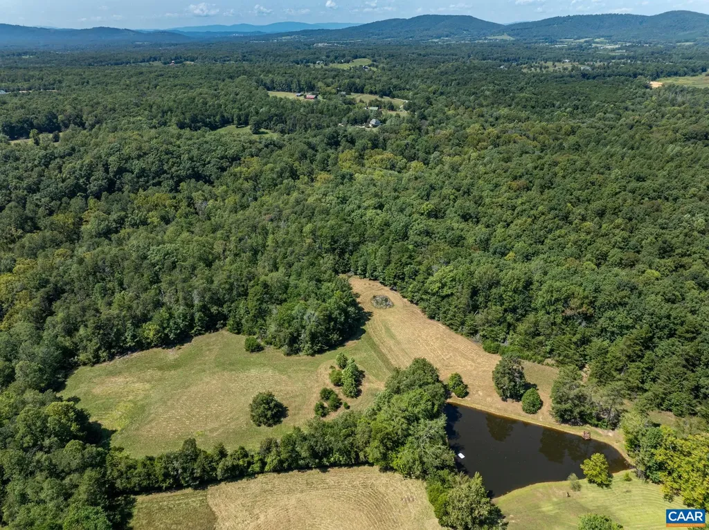 1128 Beaverdam Road Keswick VA 22947