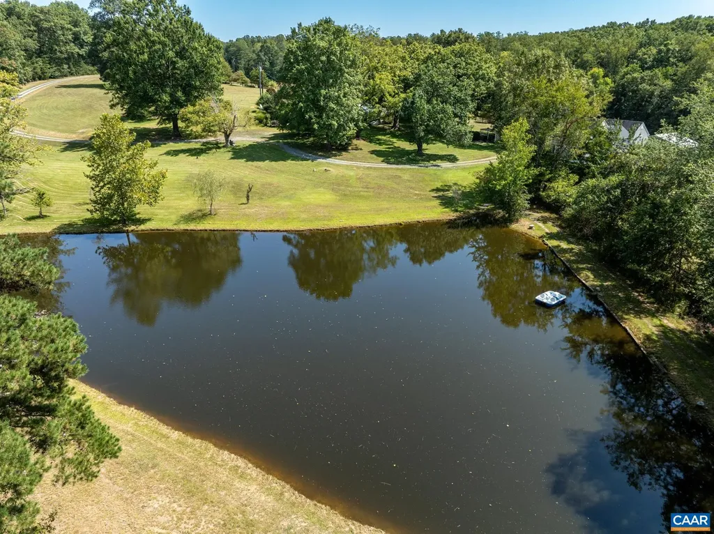 1128 Beaverdam Road Keswick VA 22947