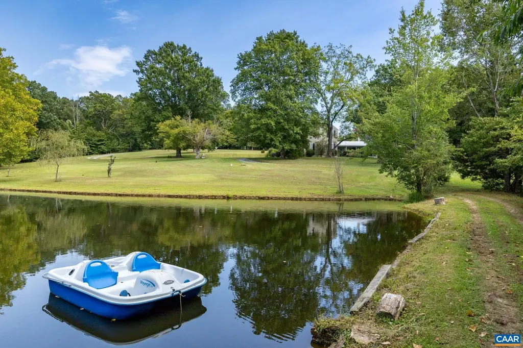 1128 Beaverdam Road Keswick VA 22947