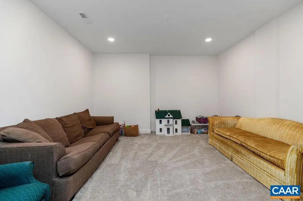 61 Hillside Lane Afton VA 22920