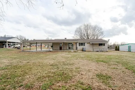 24 La Salle Drive Grottoes VA 24441
