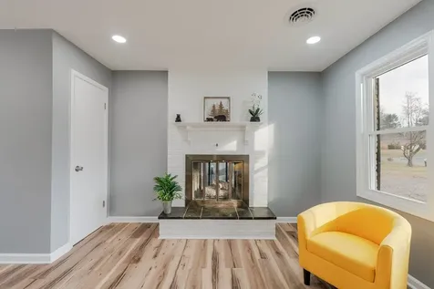 24 La Salle Drive Grottoes VA 24441