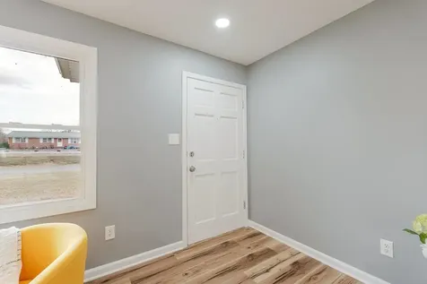 24 La Salle Drive Grottoes VA 24441