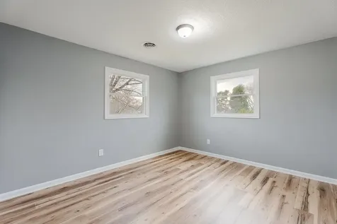 24 La Salle Drive Grottoes VA 24441