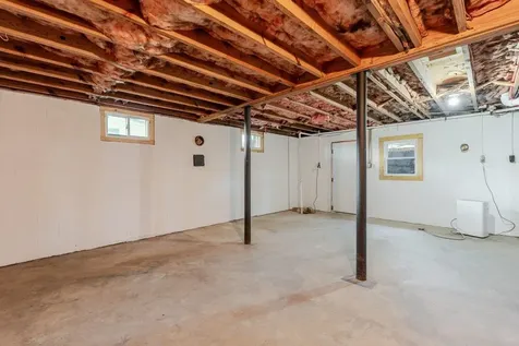 24 La Salle Drive Grottoes VA 24441