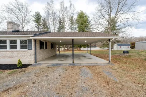24 La Salle Drive Grottoes VA 24441