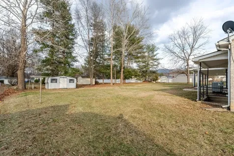 24 La Salle Drive Grottoes VA 24441