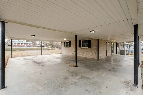 24 La Salle Drive Grottoes VA 24441
