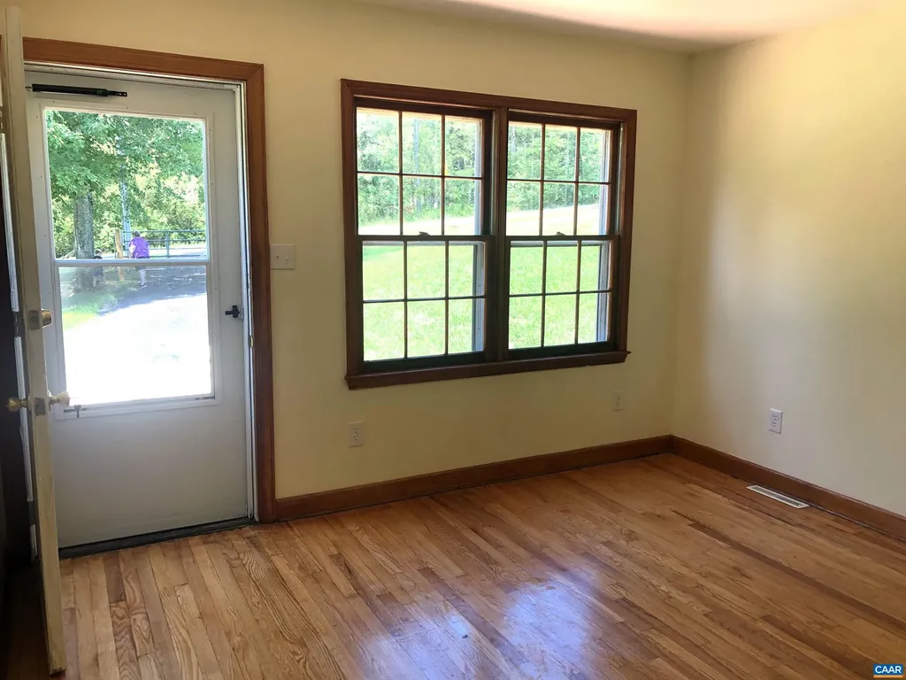 3193 Old Lynchburg Road North Garden VA 22959