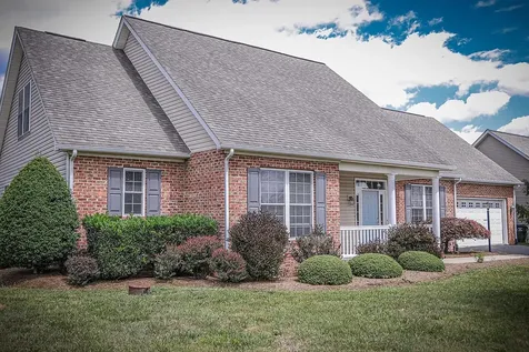 161 Heather Lane Staunton VA 24401