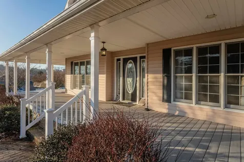 465 Confederacy Drive Penn Laird VA 22846