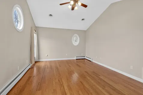 465 Confederacy Drive Penn Laird VA 22846