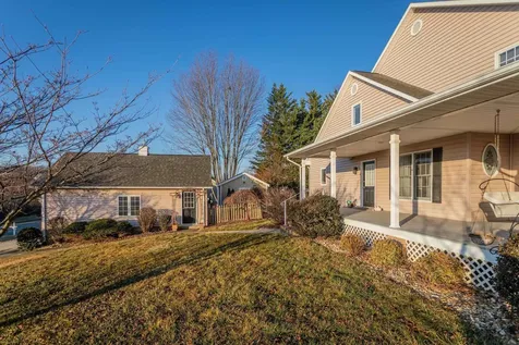 465 Confederacy Drive Penn Laird VA 22846