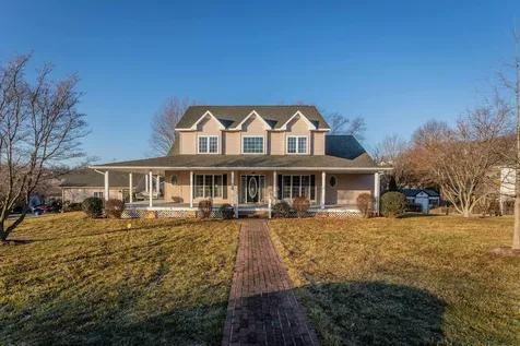 465 Confederacy Drive Penn Laird VA 22846