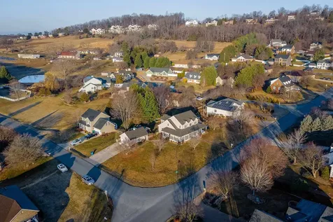 465 Confederacy Drive Penn Laird VA 22846