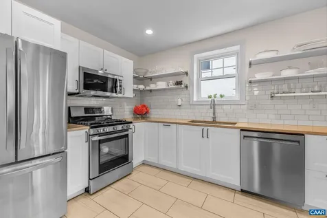 1105 Avon Street Charlottesville VA 22902