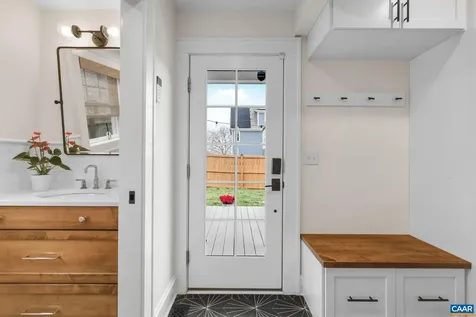 1105 Avon Street Charlottesville VA 22902