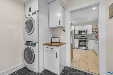 1105 Avon Street Charlottesville VA 22902