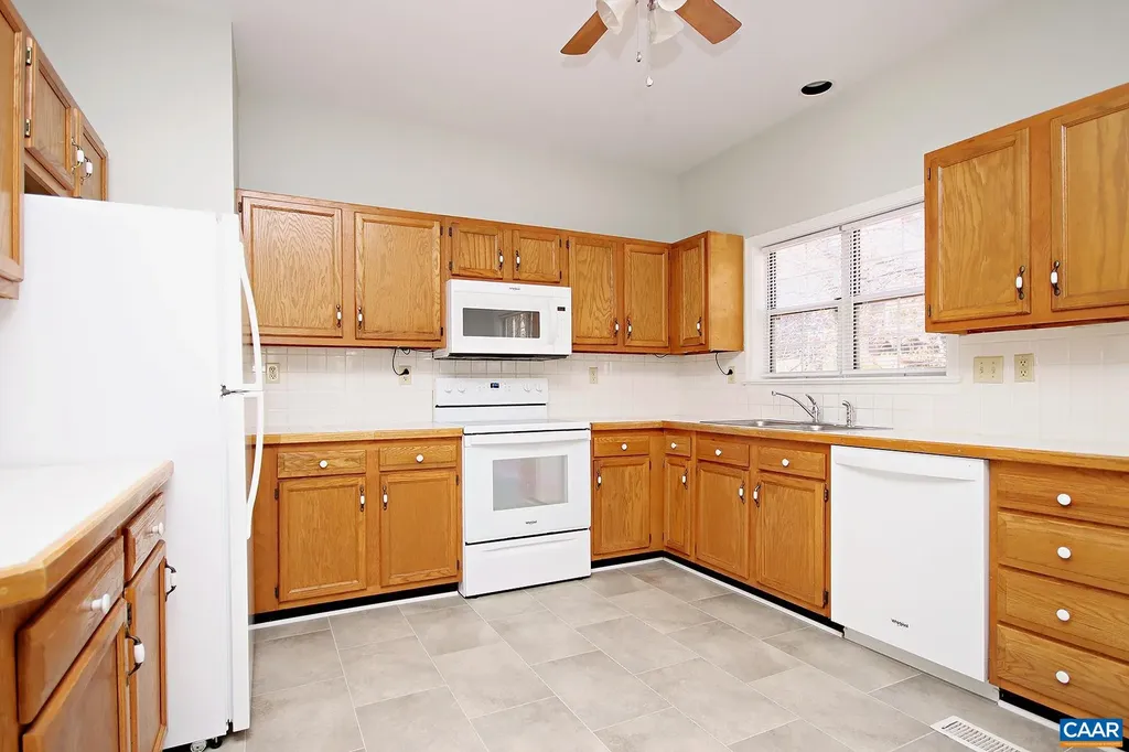 972 Grayson Lane Charlottesville VA 22903