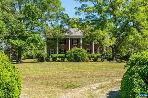 400A Doe Lane Chatham VA 24531