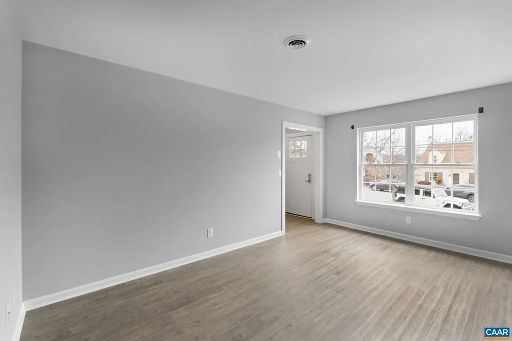 827 Saint Clair Avenue Charlottesville VA 22902