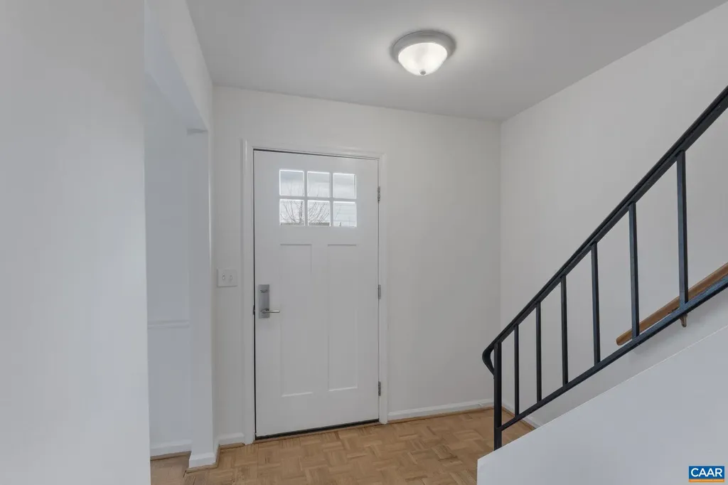 827 Saint Clair Avenue Charlottesville VA 22902