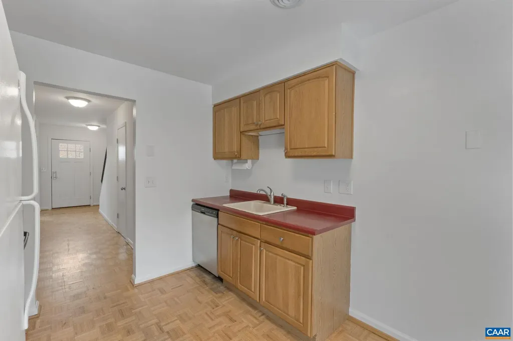 827 Saint Clair Avenue Charlottesville VA 22902