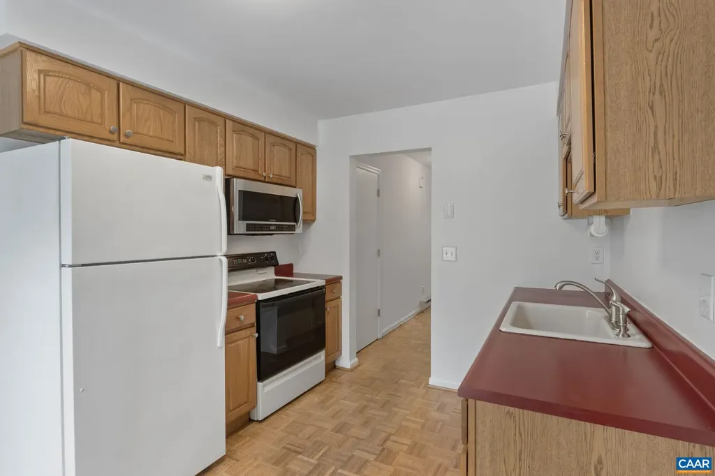 827 Saint Clair Avenue Charlottesville VA 22902