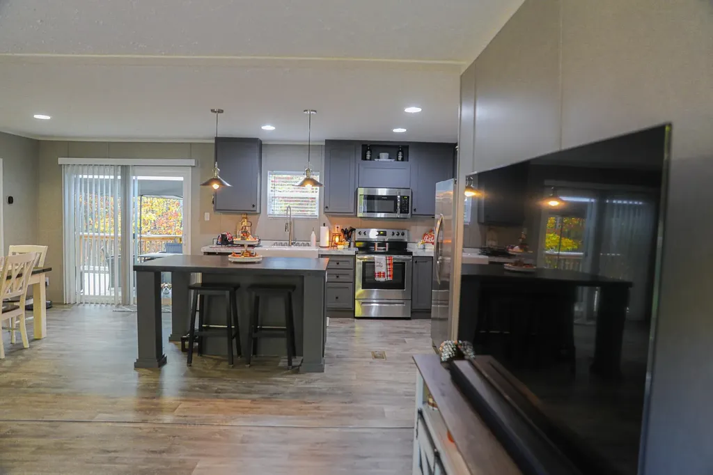 31 Big Bird Lane Crimora VA 24431