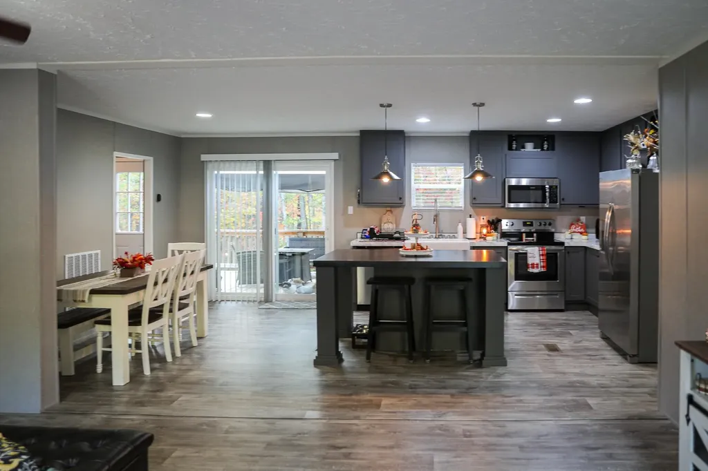 31 Big Bird Lane Crimora VA 24431