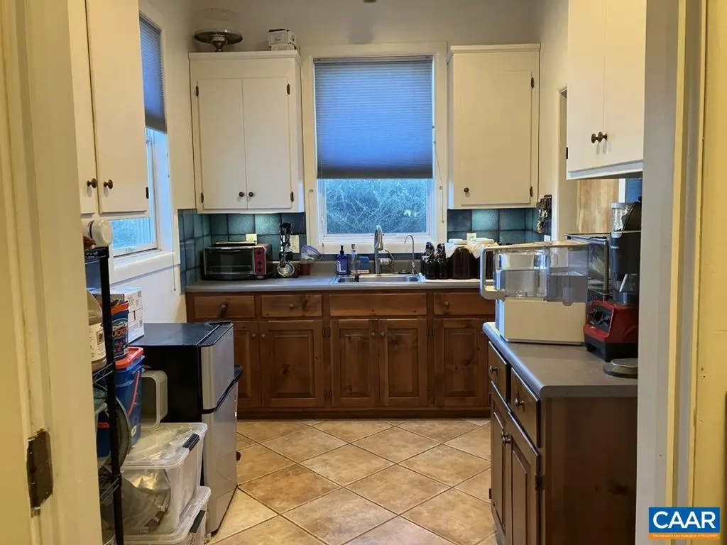 877 Holland Creek Road Louisa VA 23093