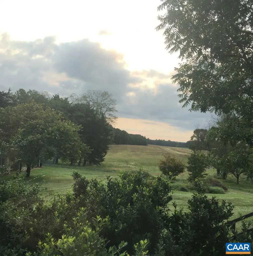 877 Holland Creek Road Louisa VA 23093