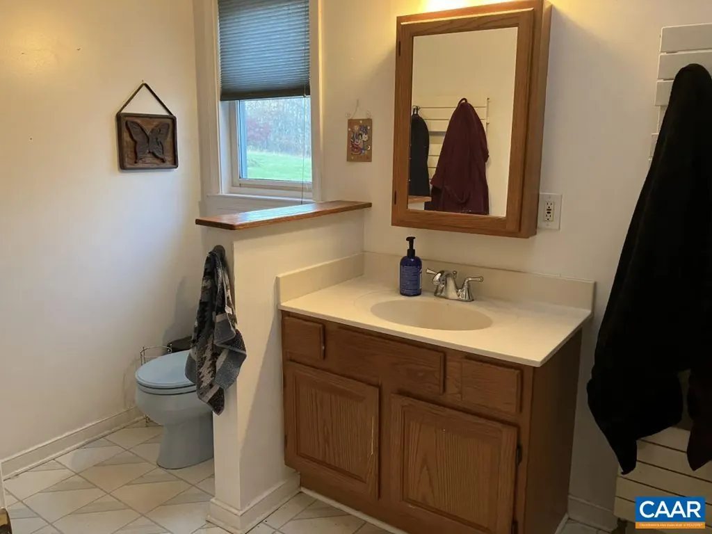 877 Holland Creek Road Louisa VA 23093