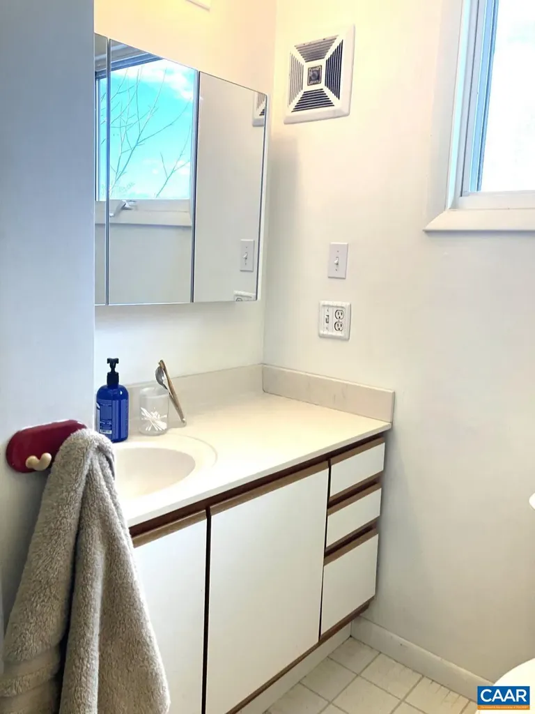 877 Holland Creek Road Louisa VA 23093