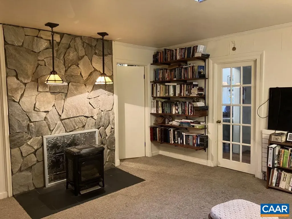 877 Holland Creek Road Louisa VA 23093