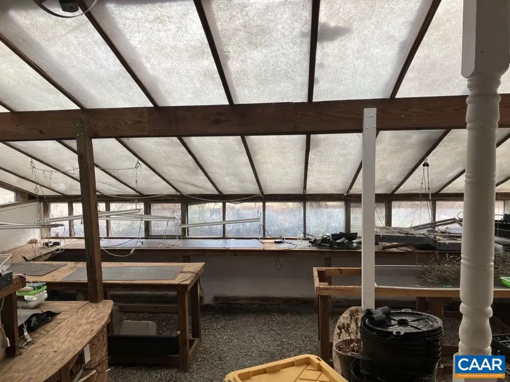 877 Holland Creek Road Louisa VA 23093