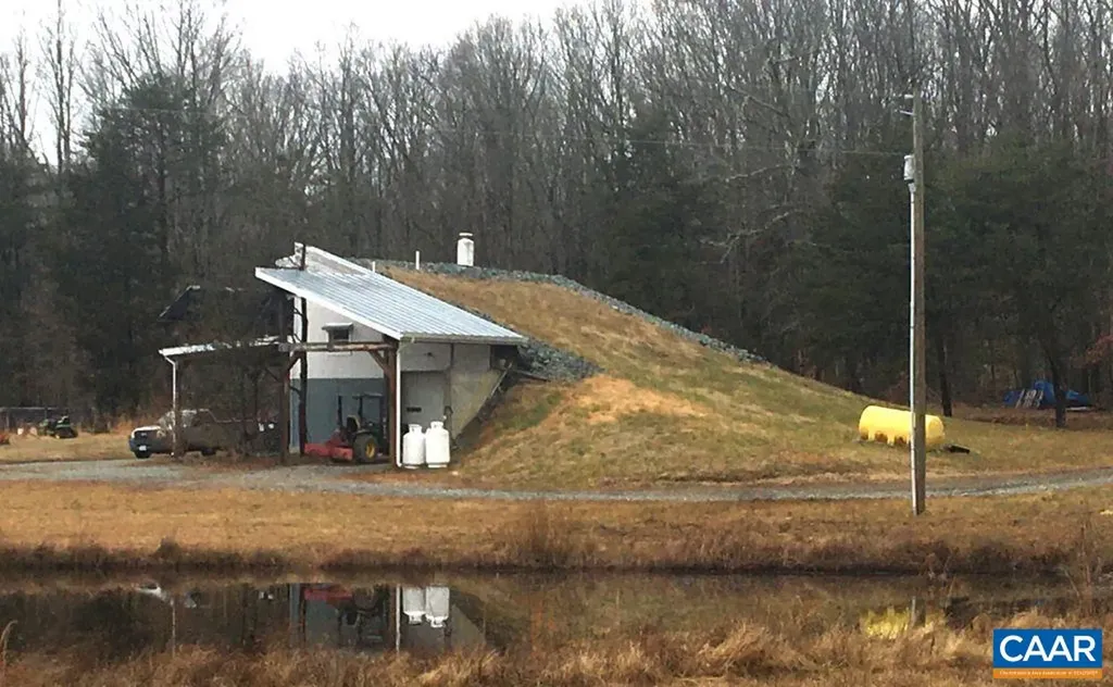 877 Holland Creek Road Louisa VA 23093