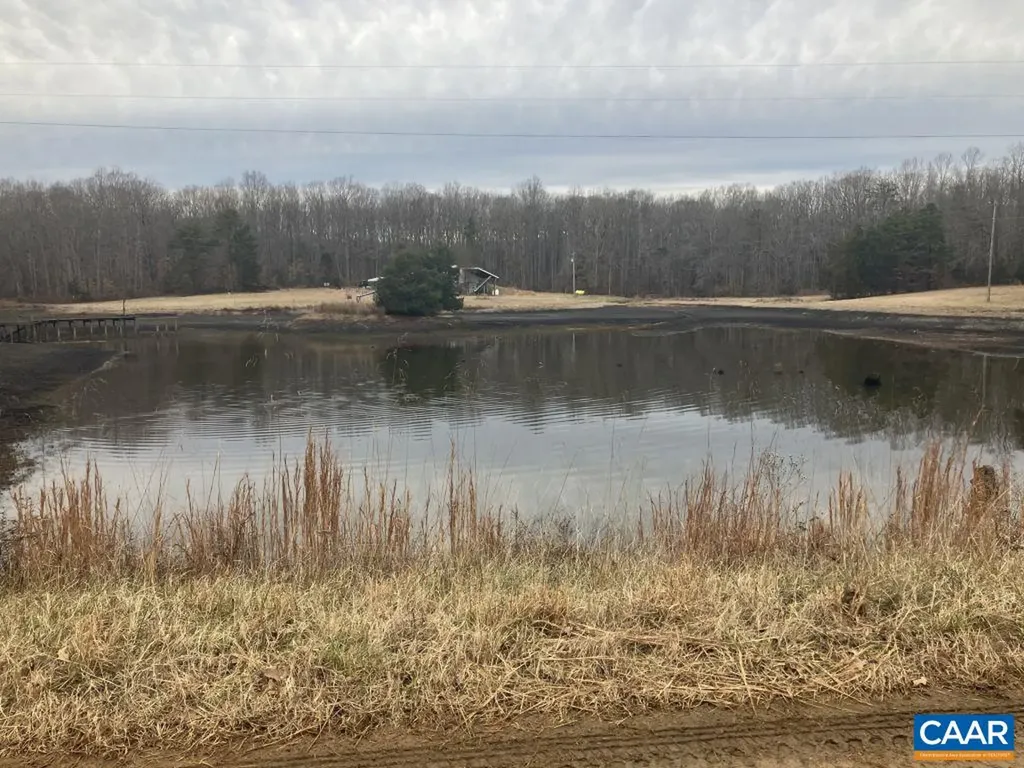 877 Holland Creek Road Louisa VA 23093