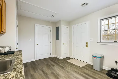 727 Lee Highway Verona VA 24482
