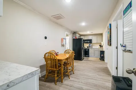727 Lee Highway Verona VA 24482