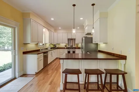 140 Lynx Farm Lane Charlottesville VA 22903