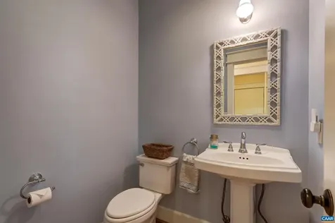 140 Lynx Farm Lane Charlottesville VA 22903