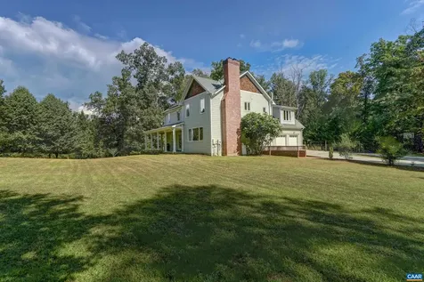 140 Lynx Farm Lane Charlottesville VA 22903