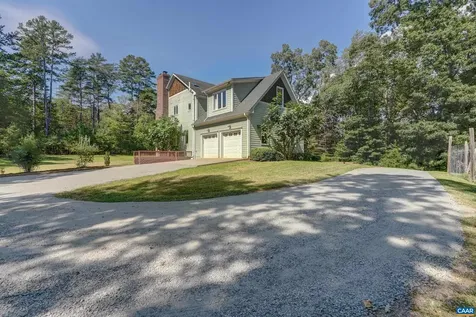 140 Lynx Farm Lane Charlottesville VA 22903