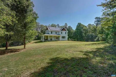 140 Lynx Farm Lane Charlottesville VA 22903