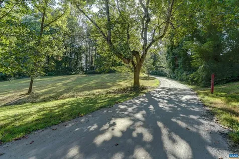 140 Lynx Farm Lane Charlottesville VA 22903