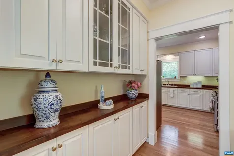 140 Lynx Farm Lane Charlottesville VA 22903