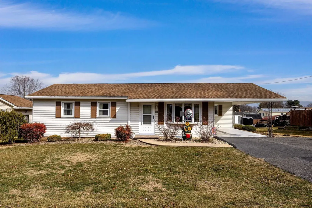 Timberville VA, 197 C Street S