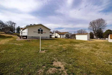 197 C Street S Timberville VA 22853